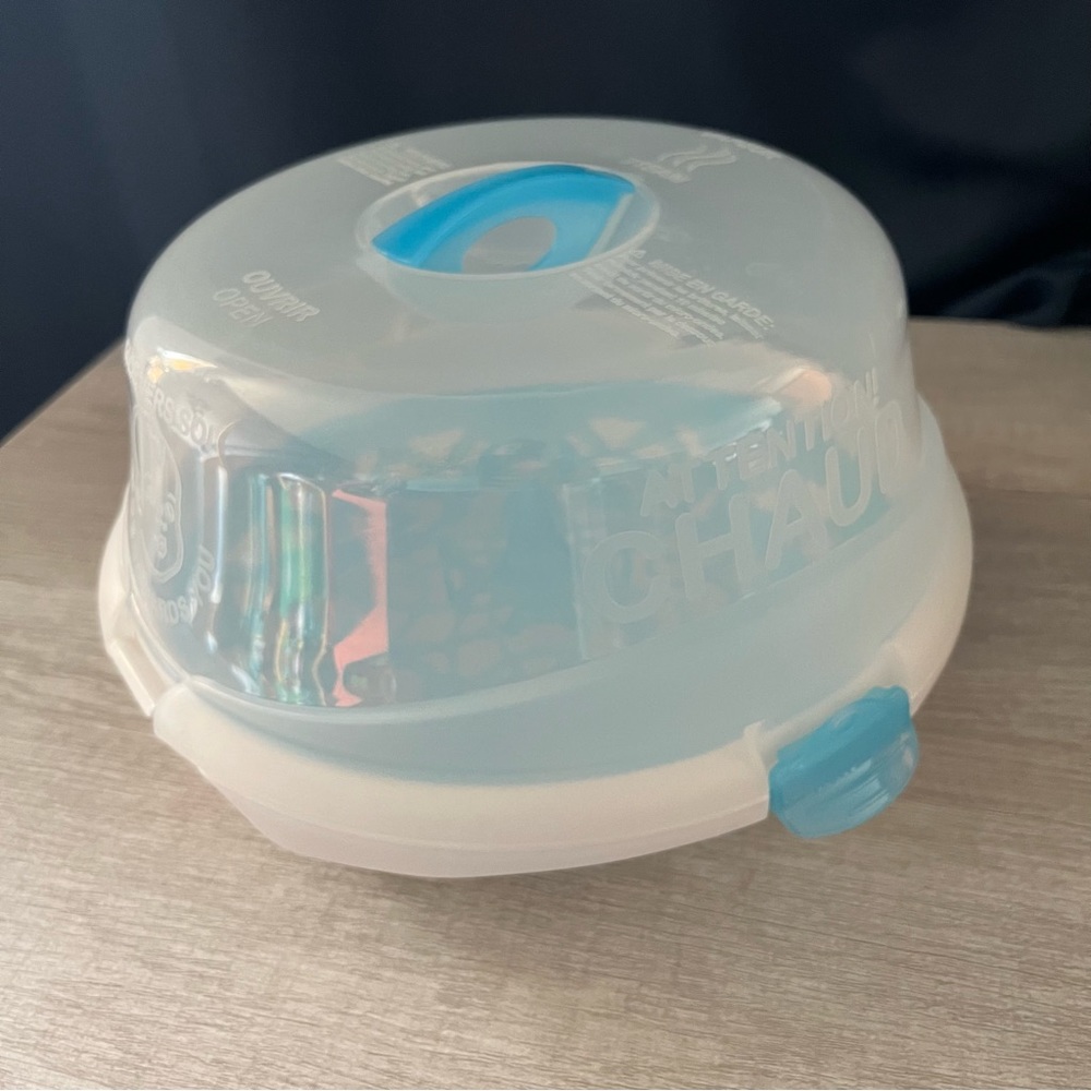Munchkin Steam Guard Microwave Bottle Sterilizer Blue and Clear Baby Gift